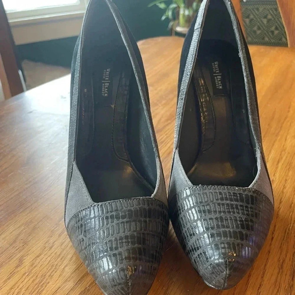 White‎ House Black Market WHBM Leather/Suede Heels Size 8 Like New! Bin D - Picture 2 of 7